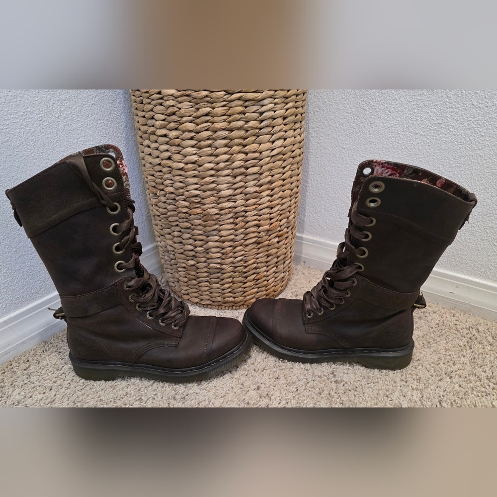 Dr.Martens Triumph 1914 Floral Brown Fold Down Big Eyes Chic Leather Size 8 - Picture 4 of 11